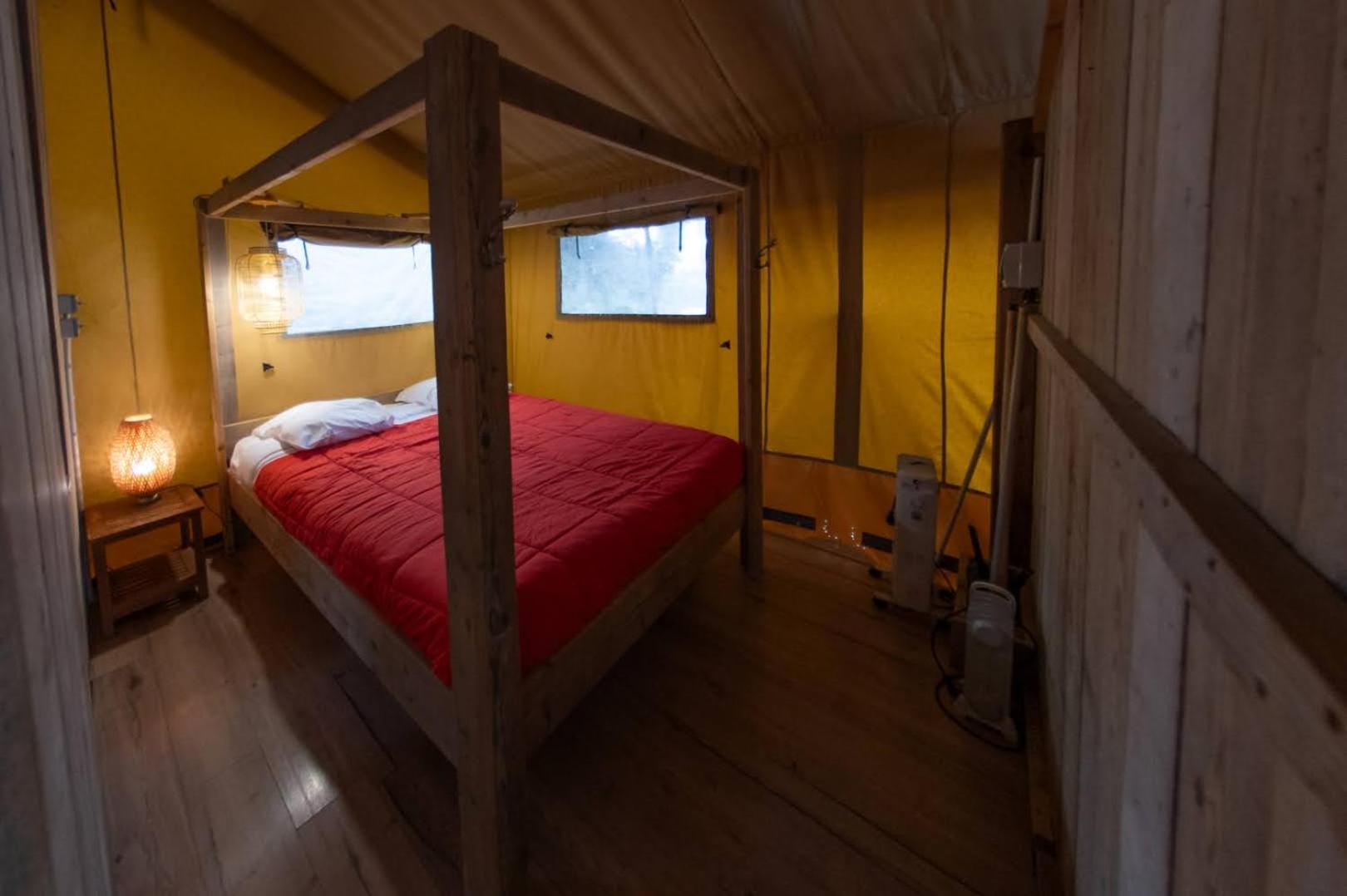 Camping Du Garlaban Aubagne Phòng bức ảnh